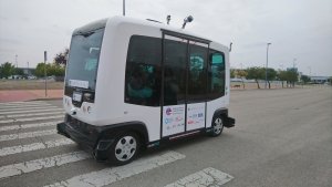 Autonomer Minibus ohne Fahrersitz