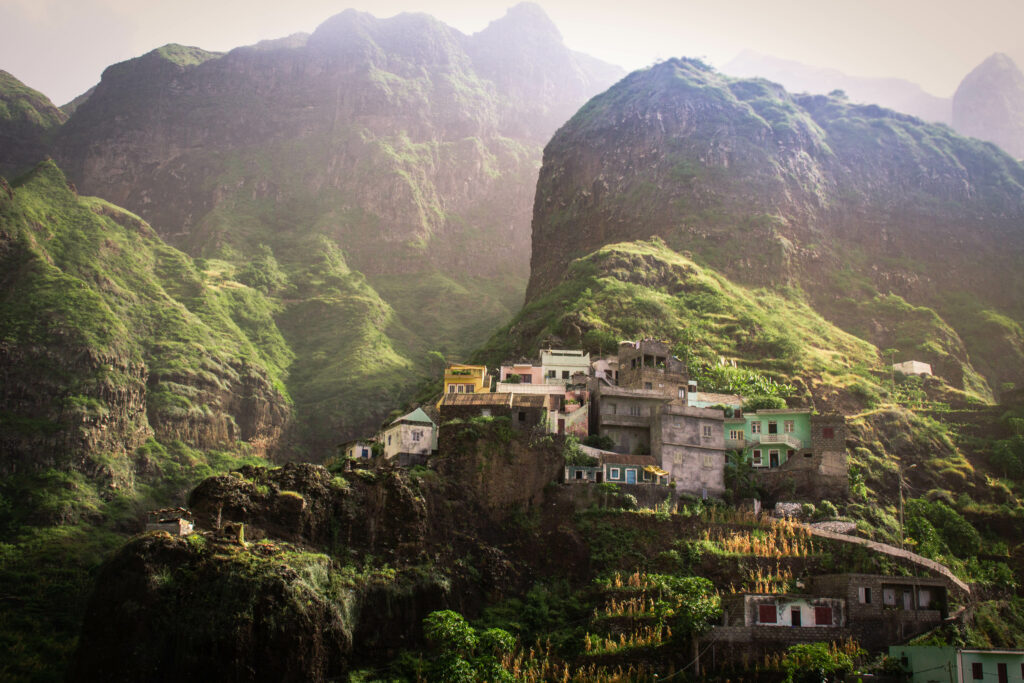 Fontainhas, kleiner Ort auf Santo Antão, Cape Verde, West Africa, ist ein exklusiver Urlaubsort für Reisende aus Österreich in den Semesterferien.